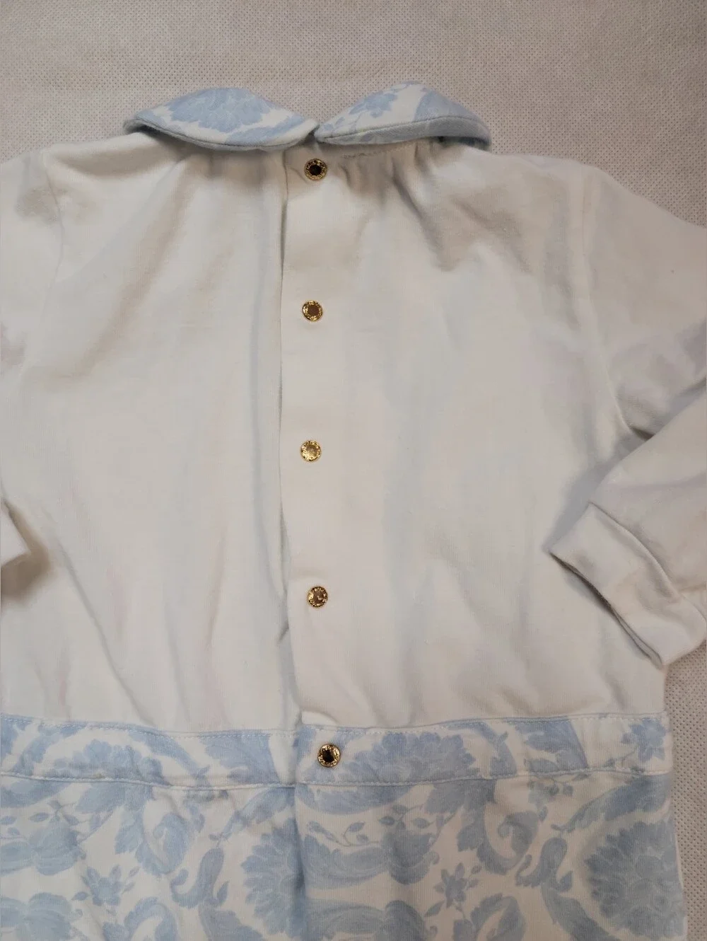 Vesace 9-12m Blue White Barocco Sleepsuit